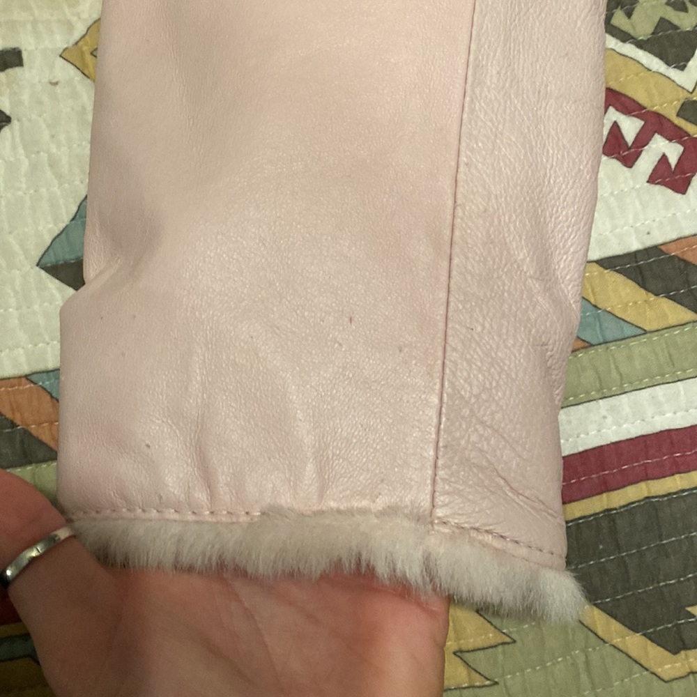 Pink leather jacket - Picture 3 of 7